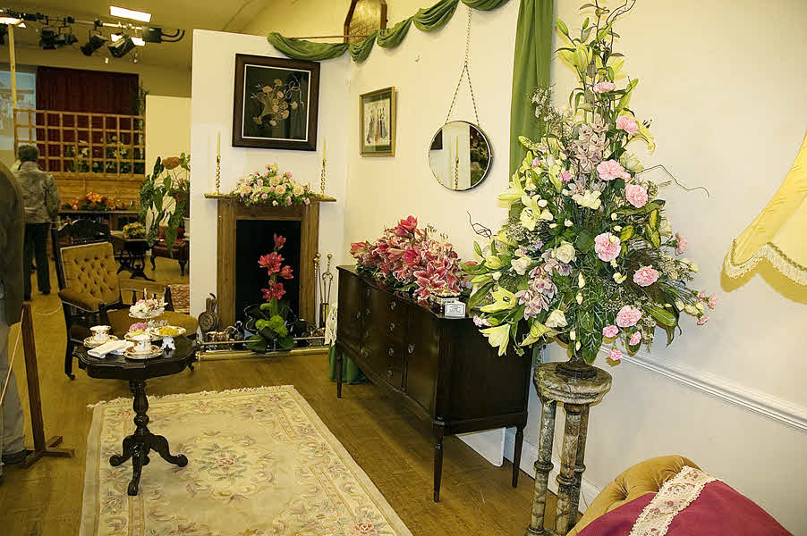 Manor Drawing Room in 2009 Flower Festival